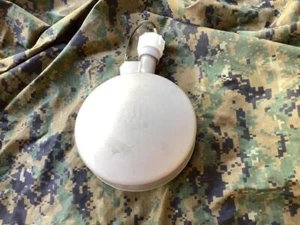 Army Military Surplus Extreme Cold Water Canteen 1984 Cold War Snow Survival GI - Picture 1 of 5