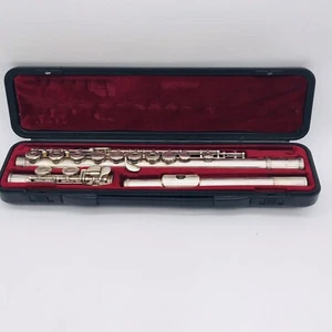 Yamaha 381 • Open-Hole Flute • Silver • PLEASE READ - Picture 1 of 17