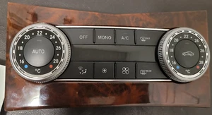 Panneau de commande climatisation Mercedes A2049004312 – Classe C W204 -W218 CLS - Picture 1 of 3