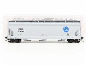 N Scale Micro-Trains MTL 09400622 SSW Cotton Belt Route 3-Bay Hopper #70094 - Picture 1 of 6