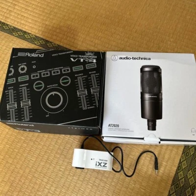 Roland VT-4 AT2020 TASCAM IXZ 3-piece set New - Image 1 of 4