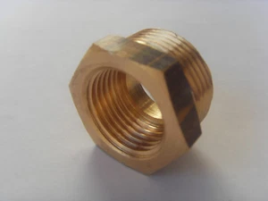 Reduktion Reduzierstück AG 3/4" auf IG 1/2" flachdichtend Wellrohr DN16 DN12 - Picture 1 of 2