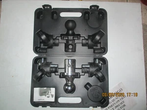 Kit de enganche de cuello de ganso sistema de disco CURT 60618 OEM, 30 K, bola de 2-5/16 pulgadas, se adapta a Sel... - Imagen 1 de 2