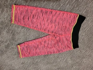 Z BY ZELLA GIRL CORAL/BLACK LEGGING CAPRIS SZ M (8-10) POLY/SPANDEX - Picture 1 of 3