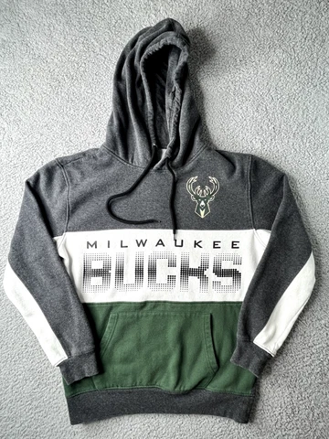 NBA Ultra Game Mens Milwaukee Bucks Green Hoodie Medium Cover