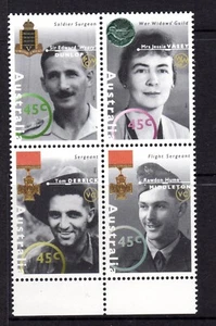 1995 ***MUH*** AUSTRALIAN W.W. II HEROES - BLOCK of 4 SE TENANT - SUPERB. - Picture 1 of 2