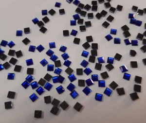 Hotfix Basic Quadrat SAPPHIRE 3x3 mm Stückzahl wählbar Glas Formen Strasssteine - Picture 1 of 18