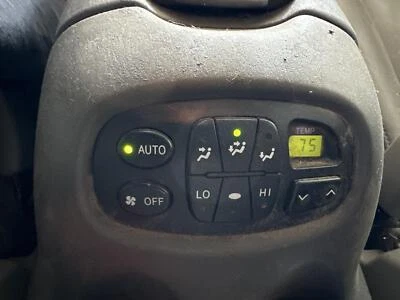Interruptor selector de aire acondicionado usado se adapta a: Toyota Sequoia SR5 2005 trasero grado A Foto 1 de 4