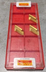 3 SANDVIK KNUX 16 04 10L11 2025 PADS NEW - Picture 1 of 2