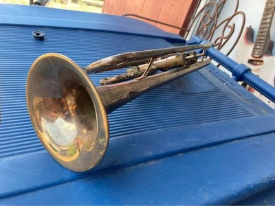 Trompeta King Tempo 601 como está para piezas o pared cuerno de latón vintage Foto 1 de 4
