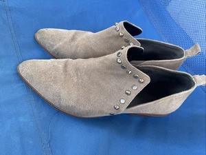 Rebecca Minkoff Annette Suede Studded Ankle Boots Taupe Size 8 MEUC Beige - Picture 1 of 17
