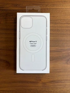 Apple iPhone 13 Clear Case with MagSafe - clear - excellent used condition - Photo 1 sur 7