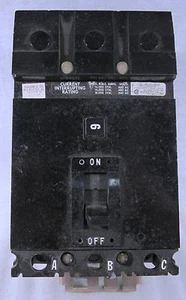 Square D 70 Amp 3 P Circuit Breaker FAB36070 Used - Picture 1 of 4
