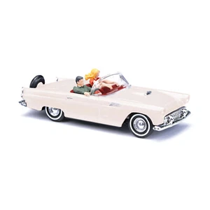 Busch 45245 Ford Thunderbird Convertibile Aperta M.Fahrerin + Passeggero, H0, - Foto 1 di 2