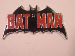 Batman 1987 Cloisonne Esmalte Metal Pinback NUEVO/DE NUEVO DE LOTE ANTIGUO De colección Como Nuevo++ - Imagen 1 de 1
