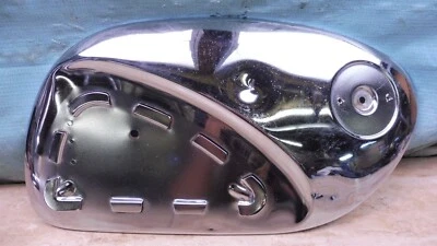 1960's Honda CB72/CB77 Hawk 250 305 Right Gas Tank Panel Side PL225+ — 第 1/4 张图片