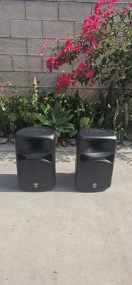 Yamaha STAGEPAS 600BT Portable Bluetooth PA Speaker System 2x340W - Image 1 of 4