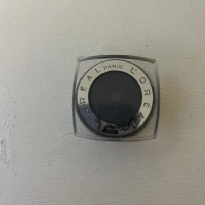 LOREAL 24 Hour Infallible Eye Shadow (Sultry Smoke) 998 - Image 1 of 2