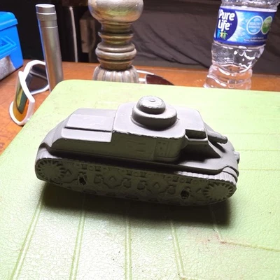 Vintage Tootsietoy Army Tank - Image 1 of 4