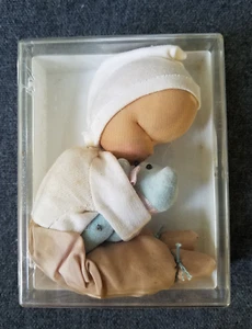 Vintage 1957 Shackman CUDDLY SLEEPY BABY with TEDDY BEAR Japan OVP - Bild 1 von 6