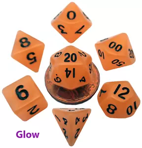 Lueur dans le noir : Mini orange polyédrique avec chiffres noirs (7) - Photo 1/1