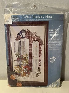 1975 Paragon Needle Craft "Thackery Place" 14" x 24" Georgia Ball Kit 0331 Cat - Foto 1 di 3
