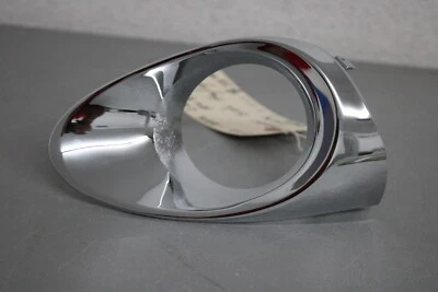 2013 2015 LEXUS RX350 RIGHT SIDE FOG LIGHT COVER Foto 1 de 4