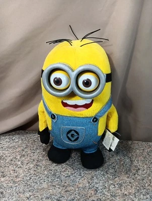 DESPICABLE ME 2 MINION DAVE Hablando POP OUT ILUMINAR OJOS Peluche Thinkway FUNCIONANDO Foto 1 de 4
