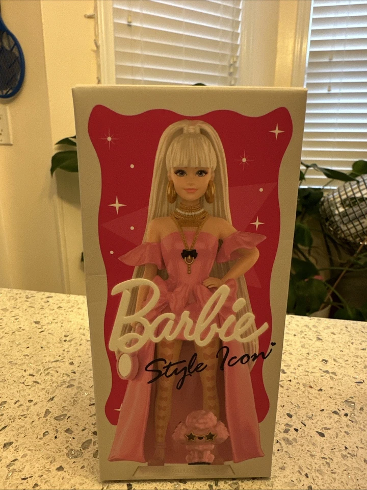 Auténtico Pop Mart Popmart Barbie Estilo Icono Nuevo Caja Ciega Sin Abrir Foto 1 de 4