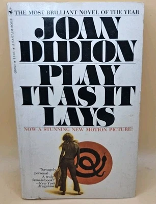Play It As It Lays Joan Didion  1971 Paperback Book Movie Tie-in Foto 1 de 4