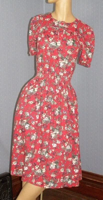 Vestido vintage años 80 rojo floral hasta la rodilla hombros abullonados TAURUS II S M grunge Foto 1 de 4