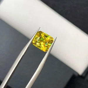 Natural Yellow Sphene/Titanite Faceted Cushion Shape Loose Gemstone 2.80 Carat - Picture 1 of 4