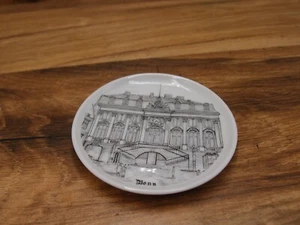 decorative saucer Bonn Porcelan German - Picture 1 of 3