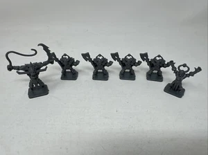 Hero Quest Gray Gargoyle Warlock & Chaos Warriors Figures 1990 Replacement Parts - Picture 1 of 4