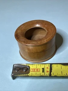Wood Thimble Holder - Picture 1 of 8