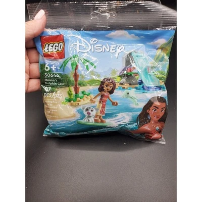 LEGO Disney - Moana's Dolphin Cove 30646 con figura edificable Moana Foto 1 de 2