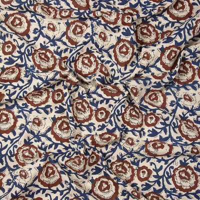 Tela boho de costura de algodón indio con estampado floral a mano beige de 2,5 yardas Foto 1 de 4