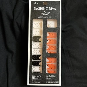 Dashing Diva Gloss Ultra Shine Gel Color Nail Strips 32 Strips Witching Hour - Picture 1 of 2