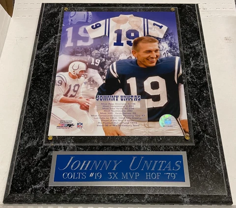 JOHNNY UNITAS BALTIMORE COLTS FRAMED 8X10 PHOTO-MAN CAVE ART-12X15 WALL PLAQUE Cover