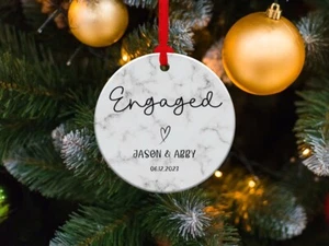 Personalisierter Verlobter Datumsschmuck - Weihnachten Verlobter Ornament Andenken - Bild 1 von 8