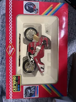 Guiloy 1/10 Scale Model Motorcycle 13804 - Ducati Super Bike 888 Fogarty - Image 1 of 4