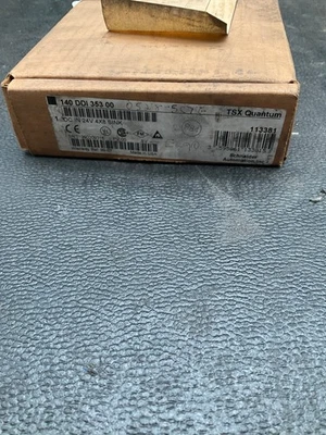 TSX QUANTUM 140DDI35300 Digital Input Module NEW - Image 1 of 4