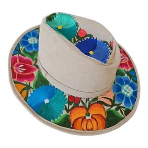 Cappello da sole in camoscio ricamato floreale - Made in Guatemala - Foto 1 di 7