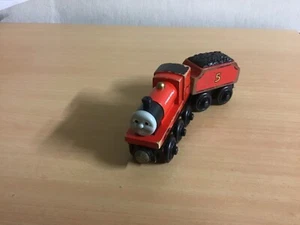 James - Thomas The Tank Engine & Friends Wooden Train - Picture 1 of 7