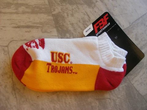 New - USC Trojans NCAA Low Socks Hat - Medium Cover