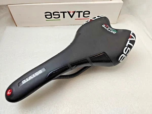 Sella in carbonio Astute SKY 3.0 fatta a mano in italy - Foto 1 di 11