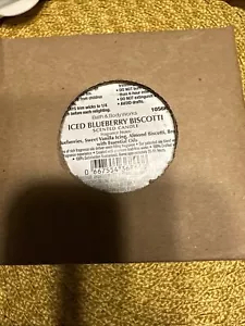 ICED BLUEBERRY BISCOTTI candle 14.5 oz 3 wick Bath & Body Works White Barn BLUE - Picture 1 of 4