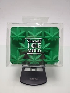 Streamline Imagined Cannabis Leaf Silicone Ice Mold - Picture 1 of 2