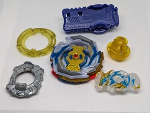 Imperial Dragon 10 Expand Ignition Beyblade Hasbro Tomy Auténtico con Lanzador - Imagen 1 de 24