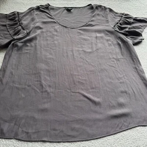 Torrid Kurzarm T-Shirt grau Damen Gr. 3 V-Ausschnitt Rüschen bequem Oberteil - Bild 1 von 9
